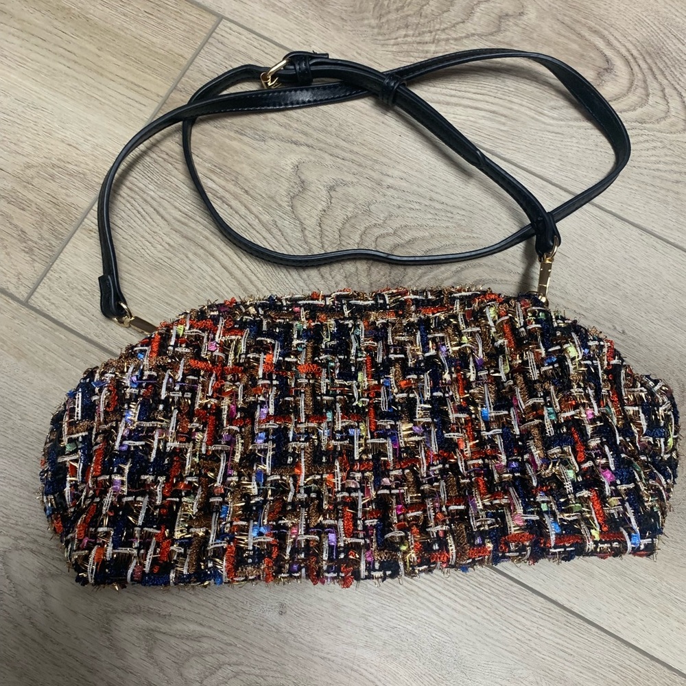 Social Threads Twead Purse